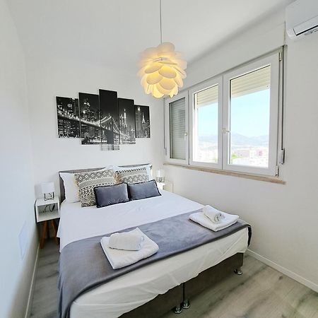 New! Top Apartment, Split View From Above Exterior foto