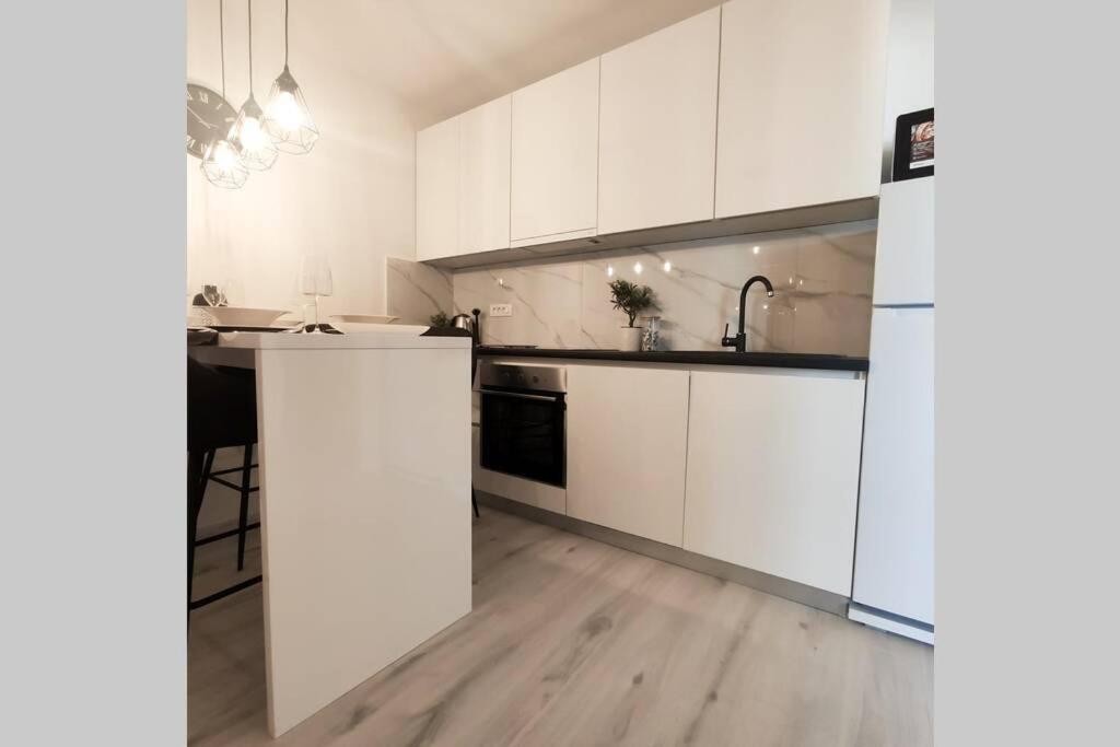 New! Top Apartment, Split View From Above Exterior foto