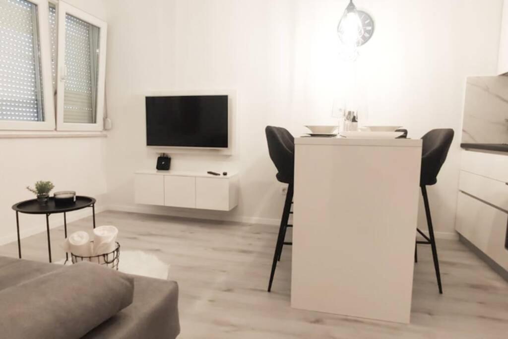 New! Top Apartment, Split View From Above Exterior foto